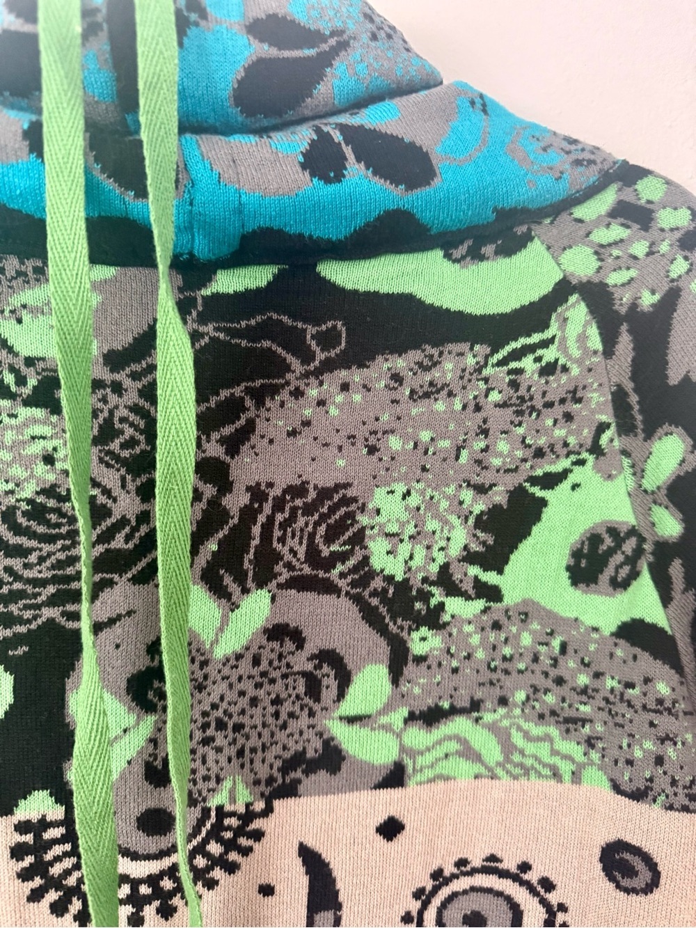 EUC Vintage-Inspired Mixed-Media Graphic Hoodie - Picture 3 of 6